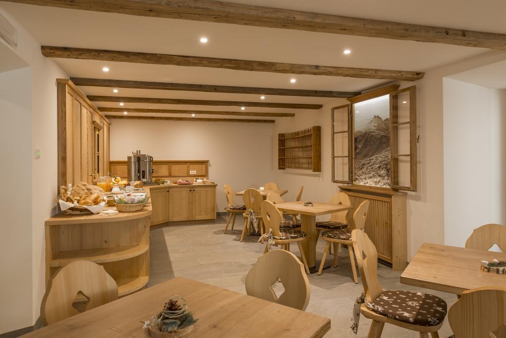 Waldheim Appartements Brixen Rum bild